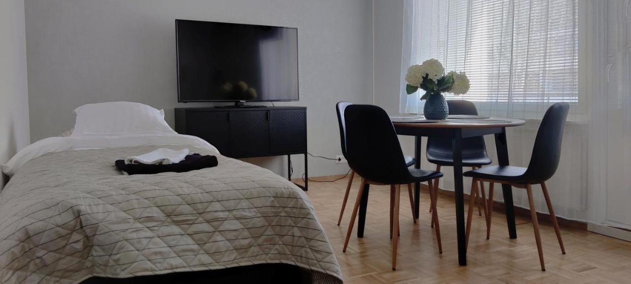 Niinivaara Apartment Saunallinen Ja Ilmastoitu Majoitus Joensuu Luaran gambar