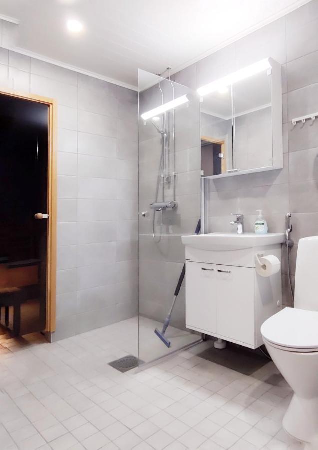 Niinivaara Apartment Saunallinen Ja Ilmastoitu Majoitus Joensuu Luaran gambar